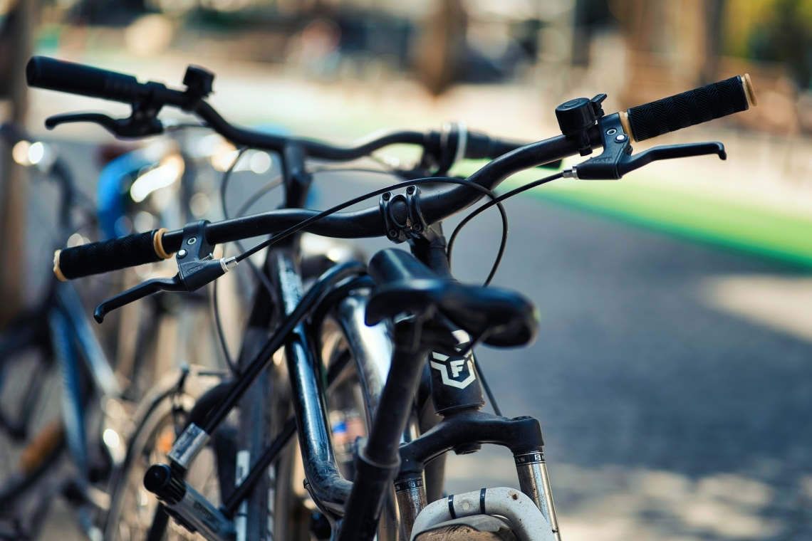 Festnahme zweier Fahrraddiebe bei der Audi 
